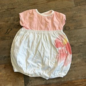 Burt’s Bees Baby Onesie